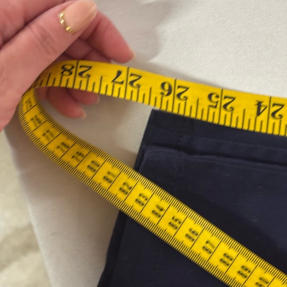 New with tags, womens size 2 Gap Khakis pants, #C844 - Picture 7 of 7